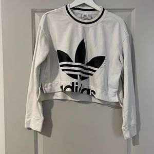 Used cropped adidas sweatshirt